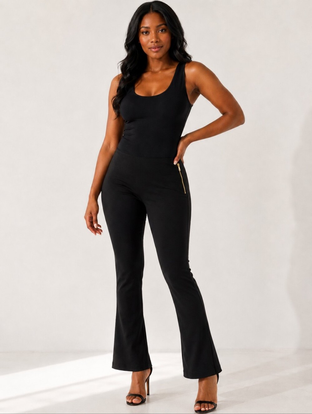 ❤️ MICHAEL MICHAEL KORS MID-RISE BACK ZIP HEM KICK FLARE LEGGINGS, LARGE. Black